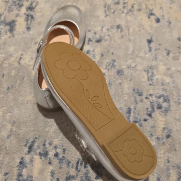 Christie & Jill Dahlia Round Closed Toe Mary Jane Shoes - Picture 5 of 8